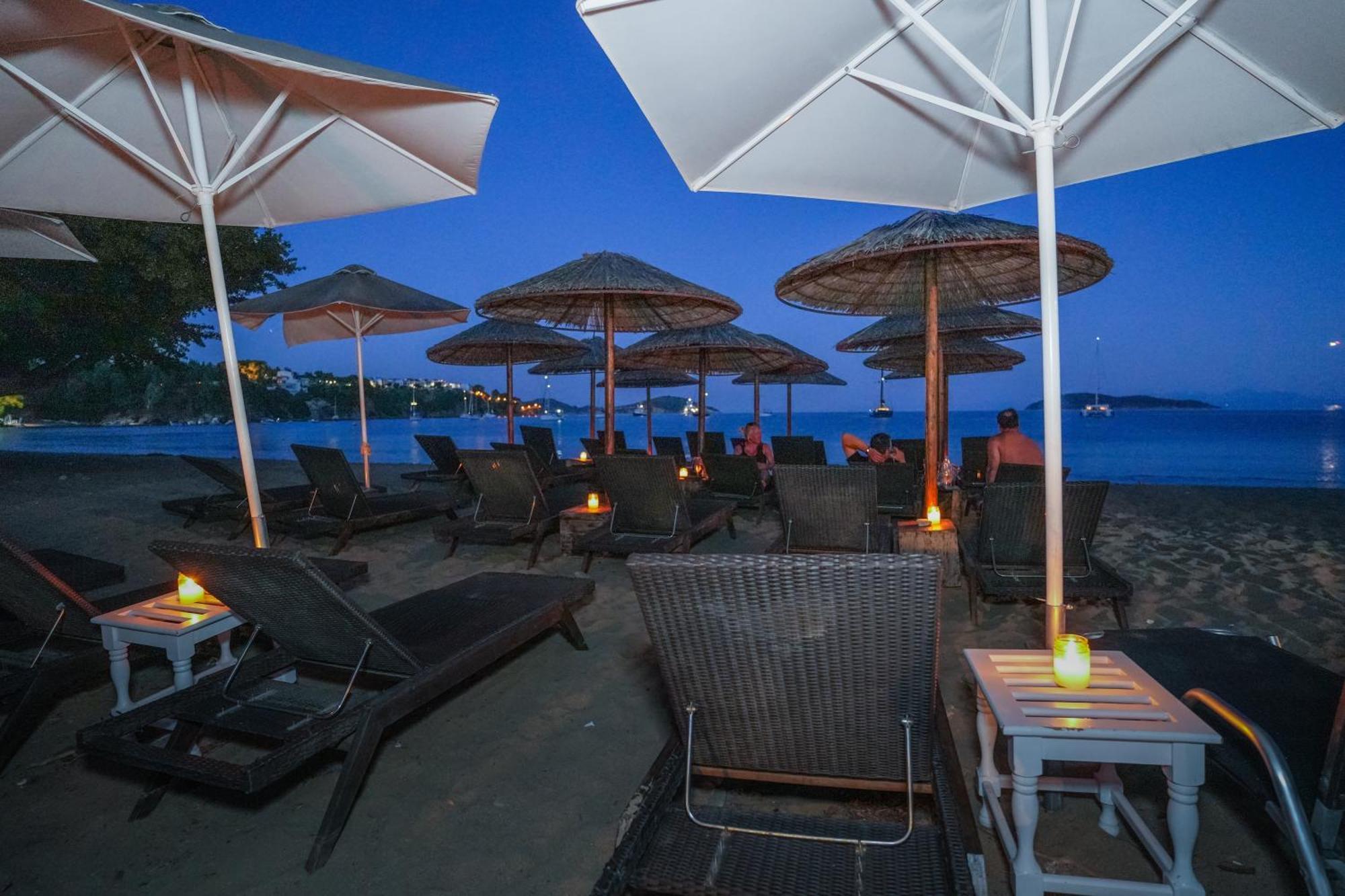Salty Seashells Skiathos Екстериор снимка